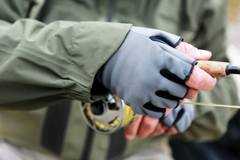 10 Best Fishing Gloves in 2022