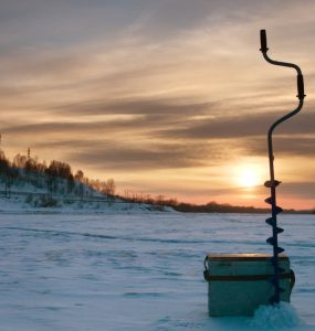 hand powered ice auger