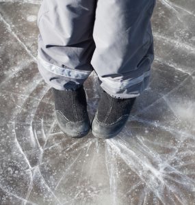 cracked ice