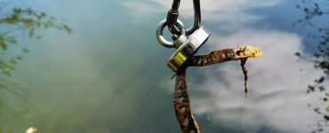 Magnet with metal stuck to it